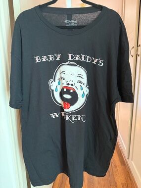 Elle King Black Graphic Tee "Baby Daddy's Weekend"